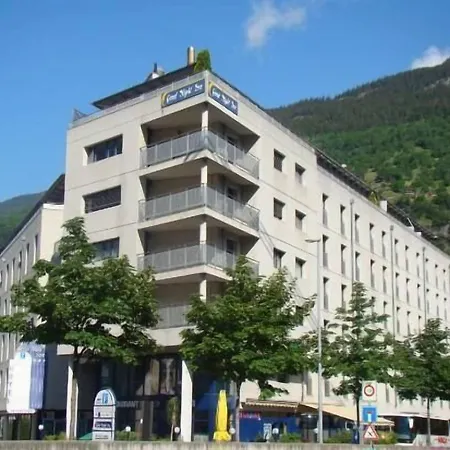 Hotel Good Night 3*